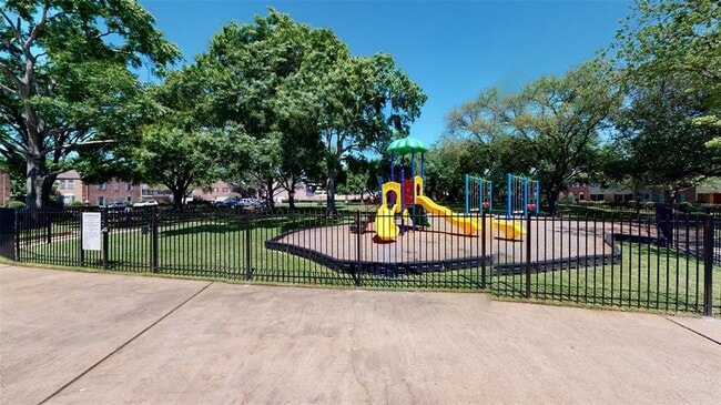 2121 Winrock Blvd Unit 43