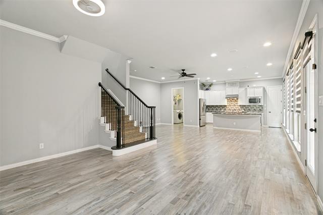 Photo - 2450 Sunderland Ln