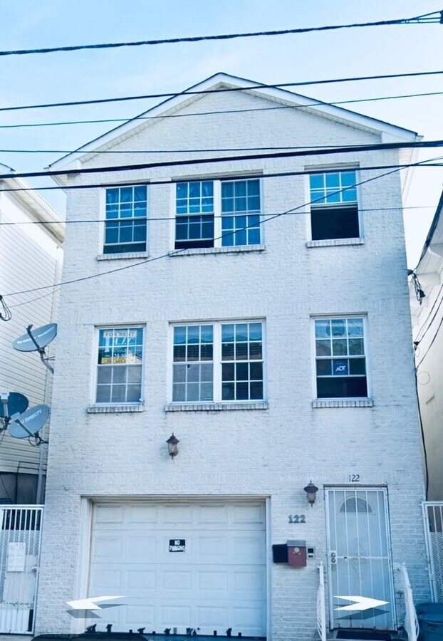 Photo - 122 Logan Ave Unidad 1