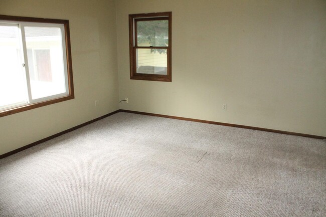 Photo - 412 Cottage Ave