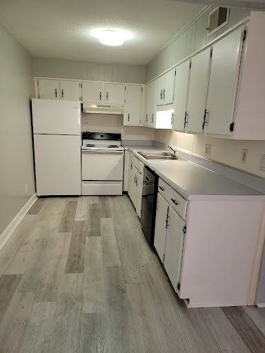 Photo - 110 Lyons St Unit 1R