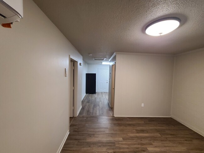 Photo - 205 E First Street Apartments