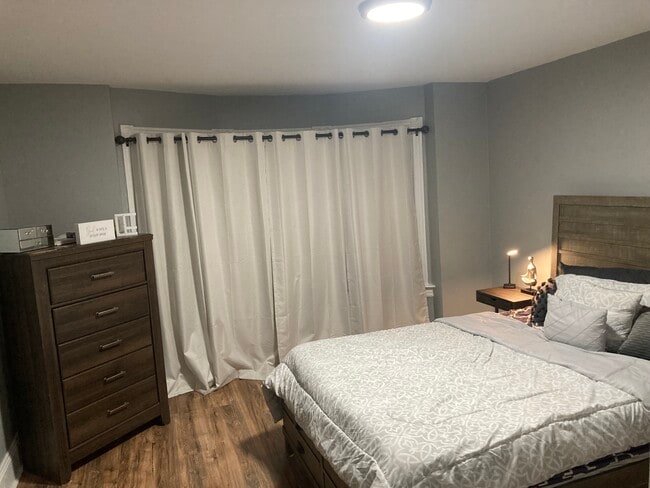 Bedroom furnished