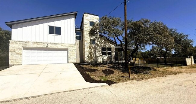 Building Photo - 18208 Gregg Bluff Rd Rental