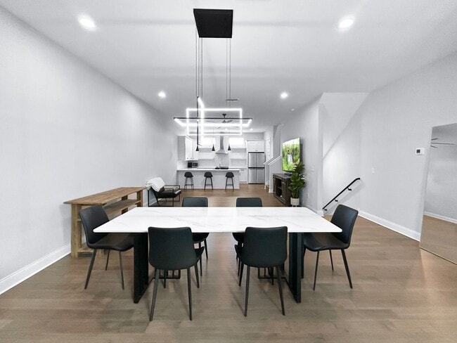 Photo - Stunning Townhome in the Heart of Tampa with Rooftop Terrace - 3beds|3.5bath