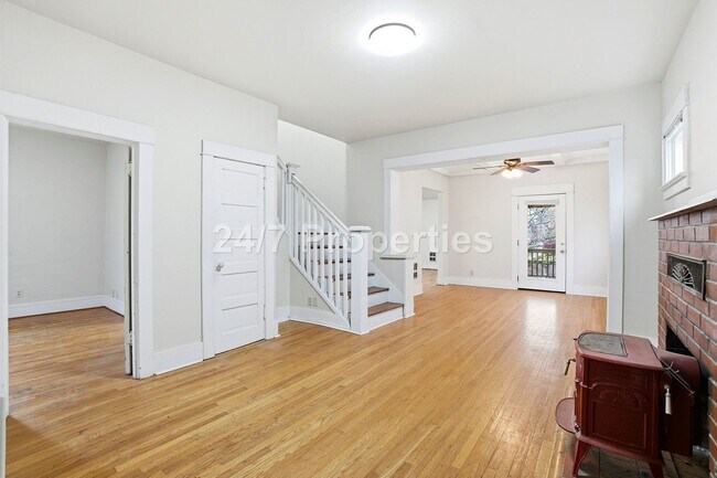 Photo - Amazing 4 bedroom home in SE Portland!