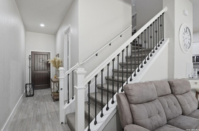 Photo - 164 Ave Ventana