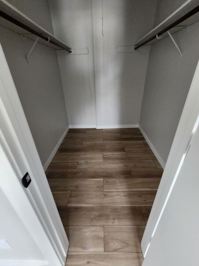 Photo - Remodeled 2-bedroom 1 bathroom Unidad B-30