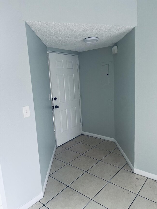 Photo - 1564 SE Royal Green Cir Unit U-103