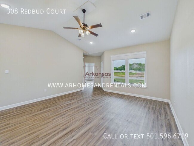 Photo - 308 Redbud Ct