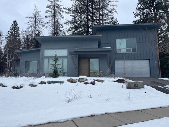 Building Photo - Whitefish-4 Bedroom 2.5 Bath Beautiful and Modern, Pets Welcome! -$6,500.00 Monthly Rent