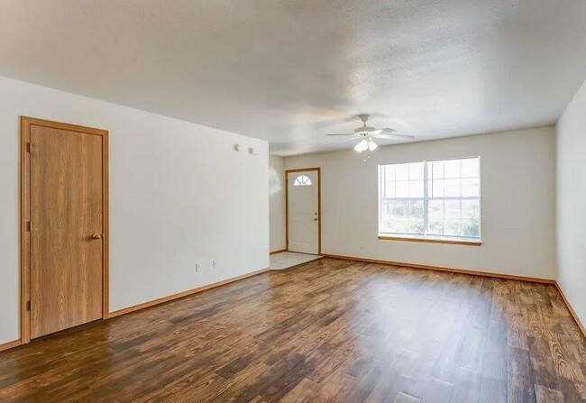 Photo - Pleasant Woods Townhomes