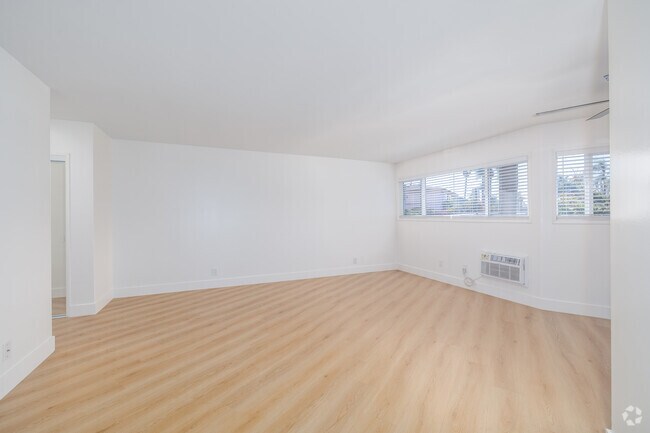 1 dormitorio, 1 baño - 705 pies cuadrados - Sala de estar
