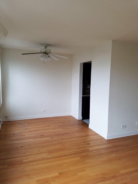 Photo - 3710 N Pine Grove Ave Unit 216