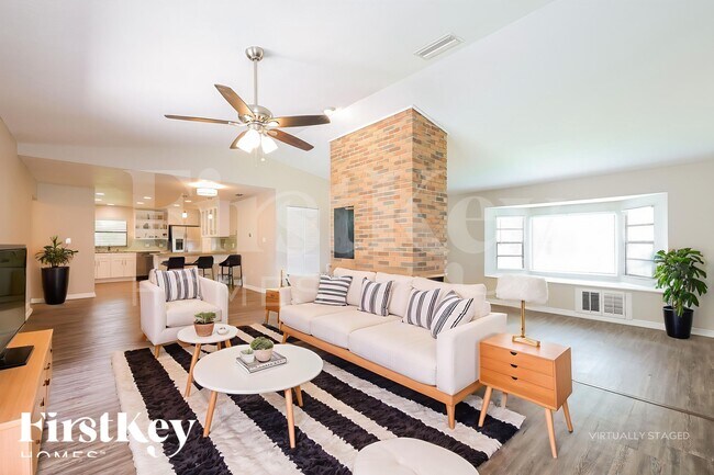 Photo - 5305 Lisa Ave