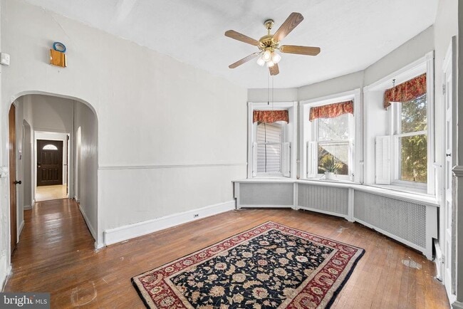 Photo - 7301 Chestnut Ave