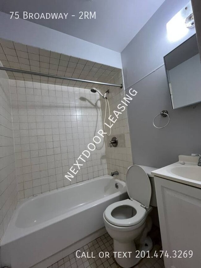 Photo - 75 Broadway-2RM Unit 2RM