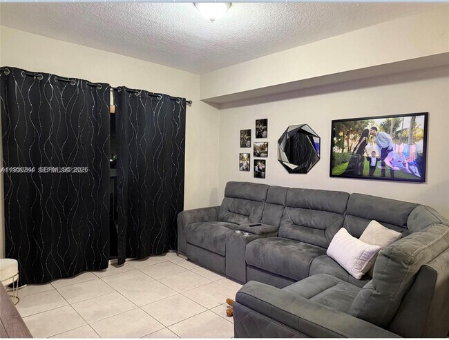 Photo - 11060 SW 196th St Unit 607