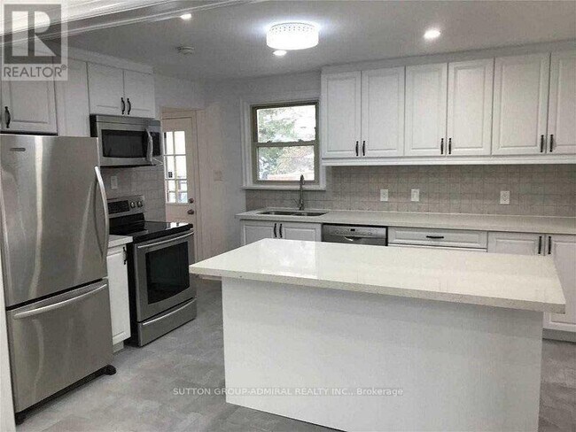 Photo - 2 Sevenoaks Ave