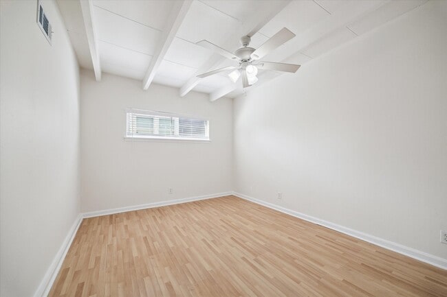 Photo - 216 Marshall St Unit 9