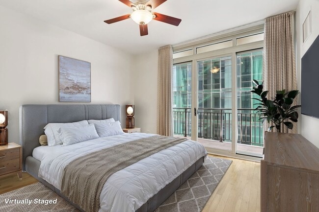 Photo - 1111 S Wabash Ave