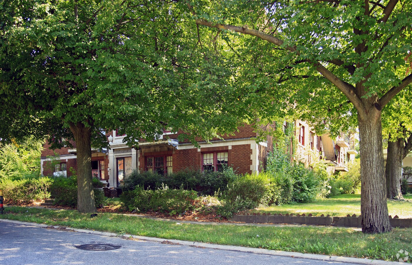 Photo - Woodworth Manor