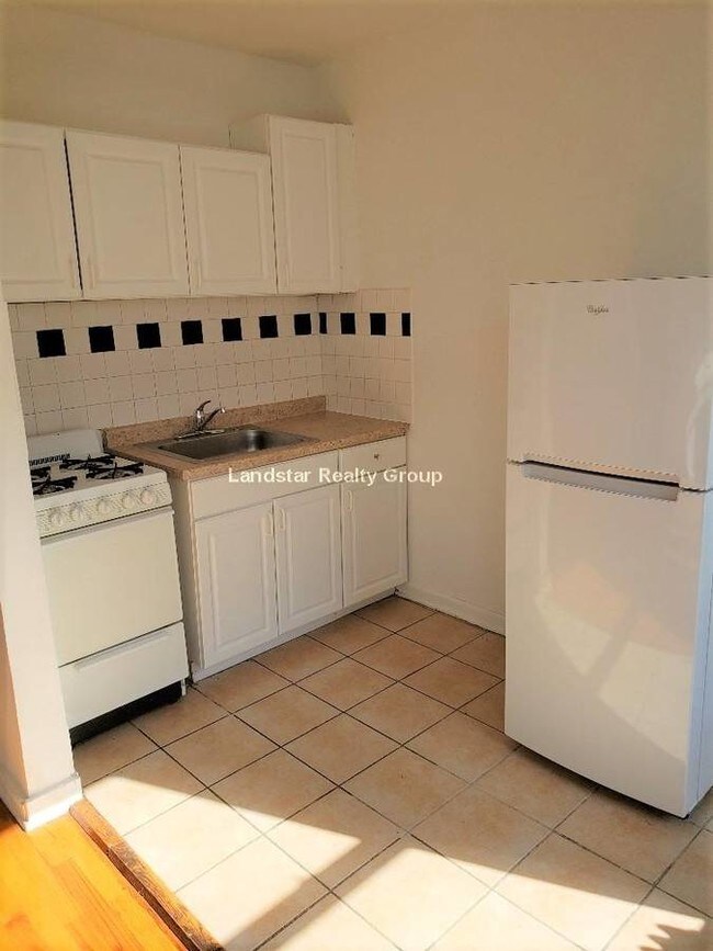Photo - 4350 N Ashland Ave