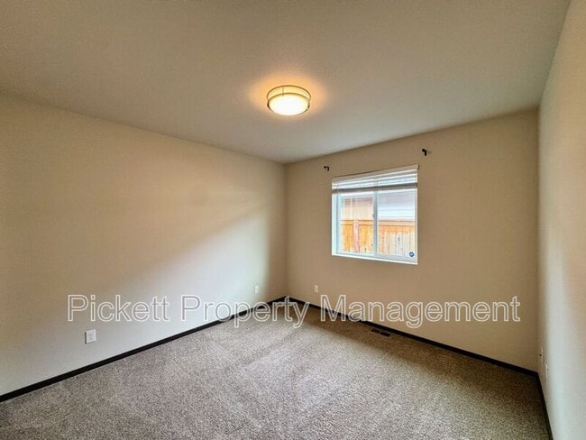 Photo - 3530 Springbrook Ln