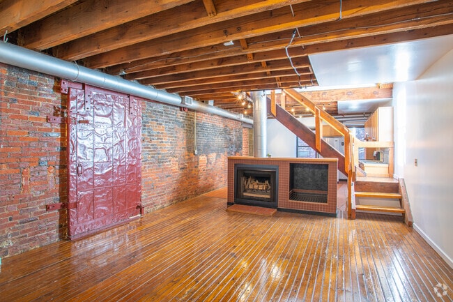 2 BR 1 BA - Living Room