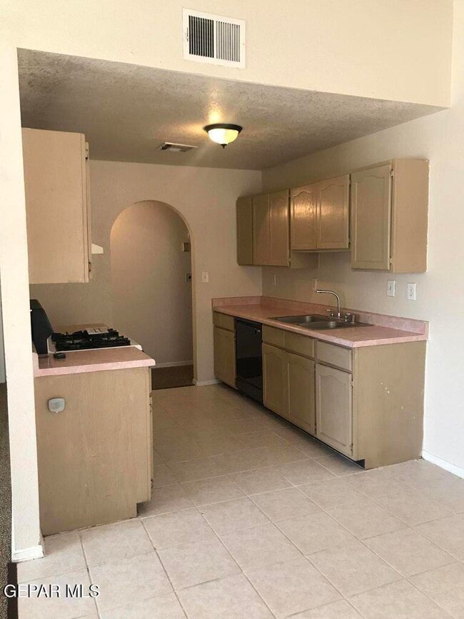 Photo - 11811 2 Towers Dr