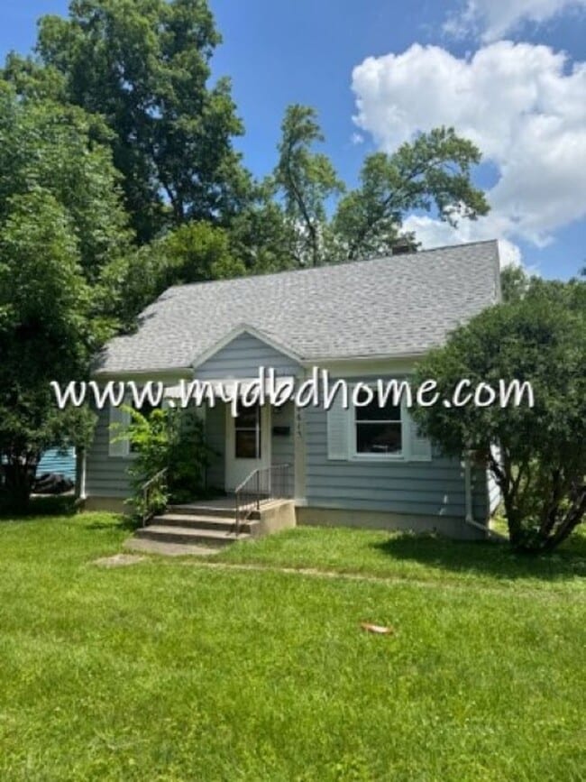 Photo - 4615 Plaza Dr House