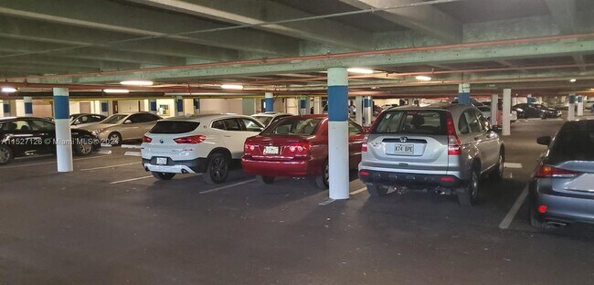 Photo - 20379 W Country Club Dr Unit 135