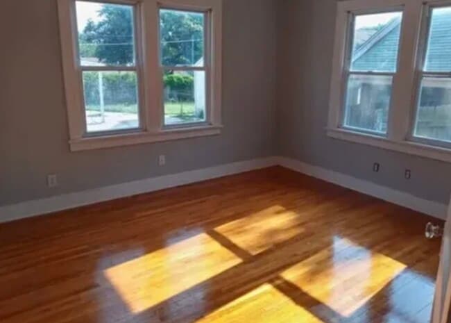 Photo - 631 N Fountain St