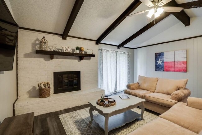 Photo - 5511 Hooper Dr