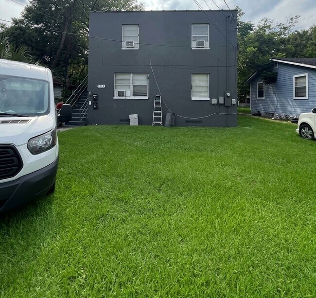 1364 Harrison St Unidad 1
