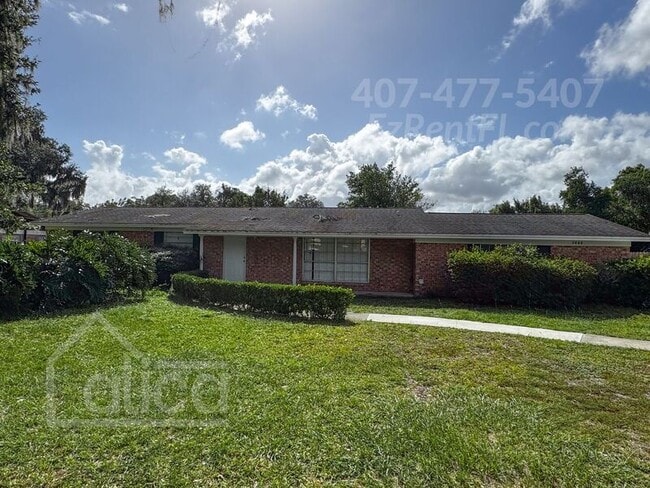 Building Photo - 2886 River Oak Dr