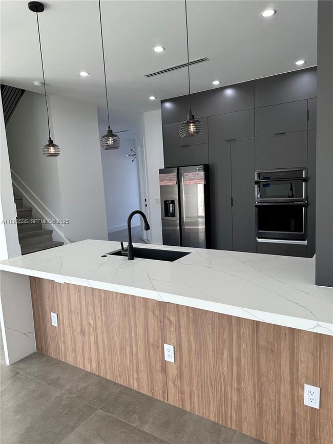 Photo - 4625 SW 32nd Ave