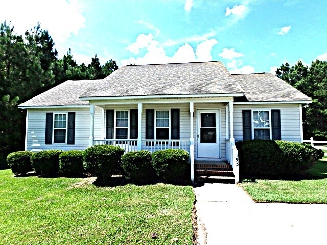 Building Photo - 193 Clear Water Dr Rental