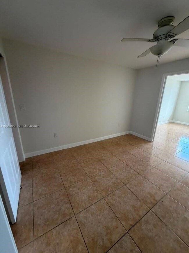 Photo - 17800 Atlantic Blvd Unidad PH15