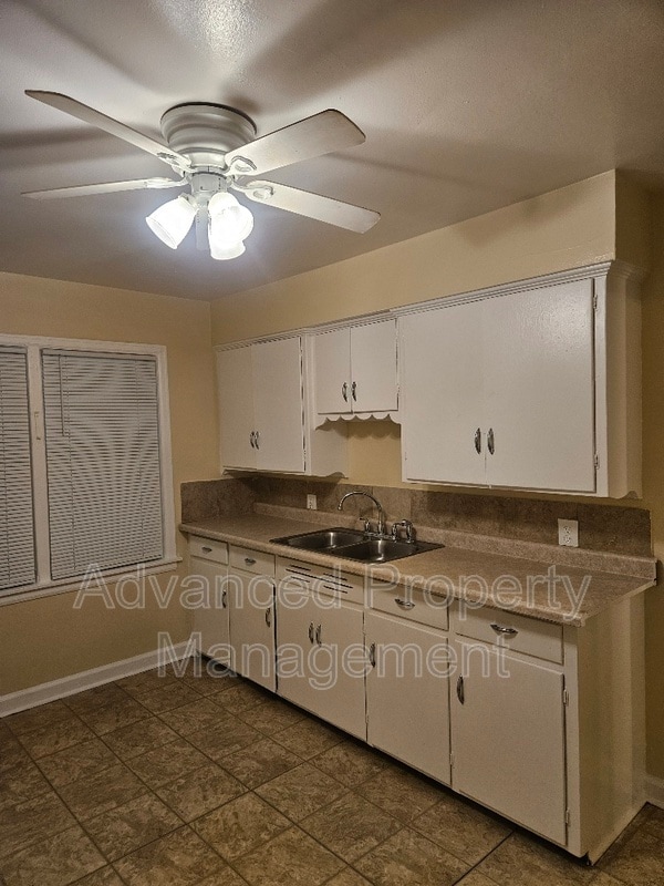 Photo - 4522 N Teutonia Ave