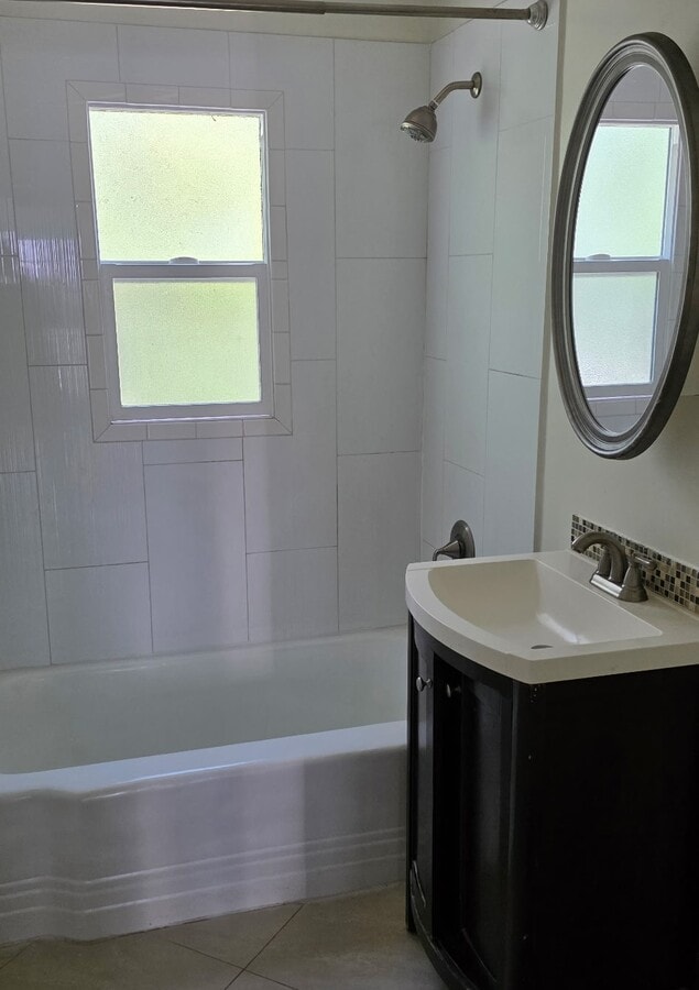 Photo - 608 S Burnside Ave Unit 608-2