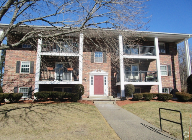 Building Photo - 13 Walker Rd Rental