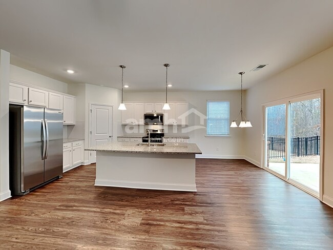 Photo - 1350 Ashlyn Ct