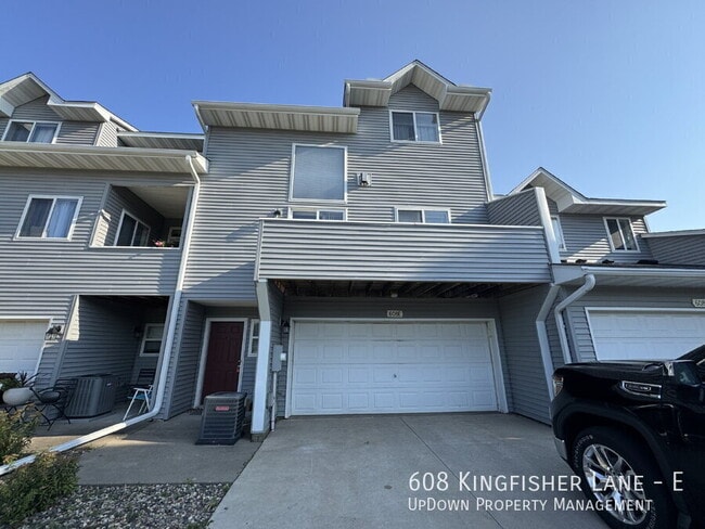 Photo - 608 Kingfisher Ln