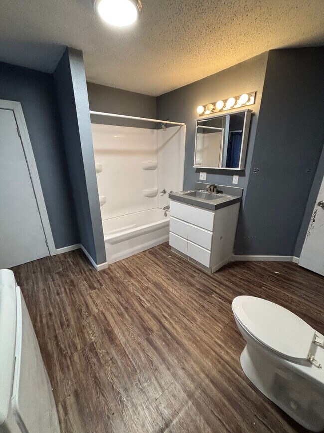 Photo - 1308 5th Ave S Unidad 1308