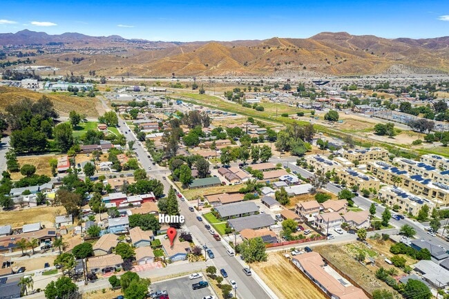 Photo - 307 N Poe St Unidad 1