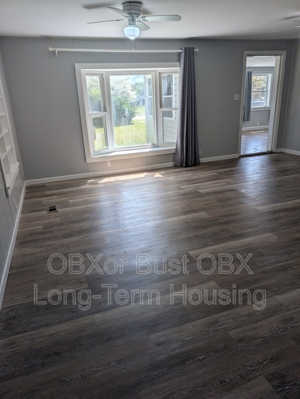 Photo - 111 Faris Dr