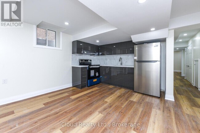 Photo - 5744 Philip Dr