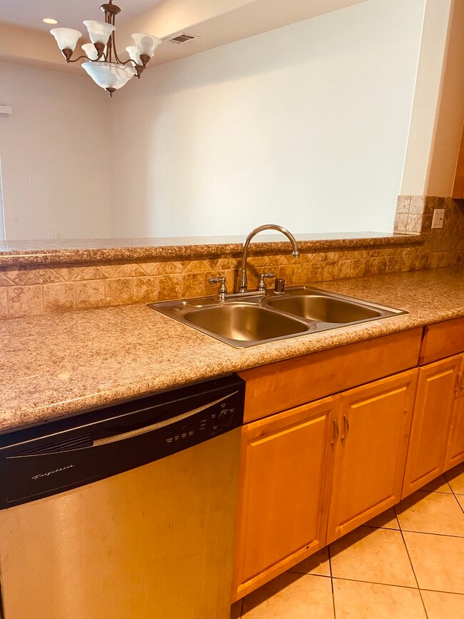 Photo - 303 W Verdugo Ave Unit 103