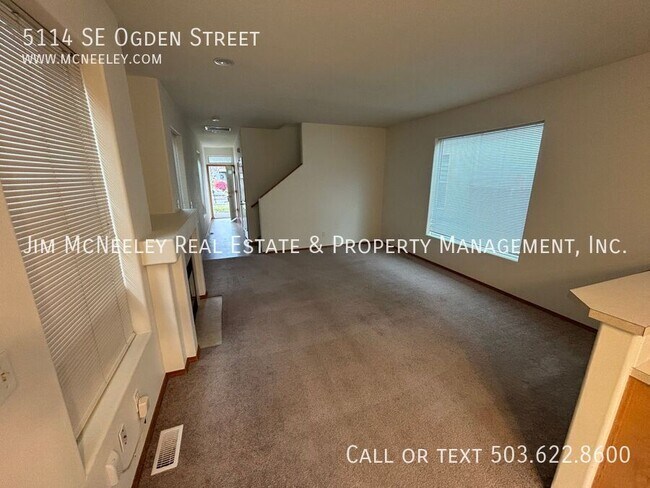 Photo - 5114 SE Ogden St